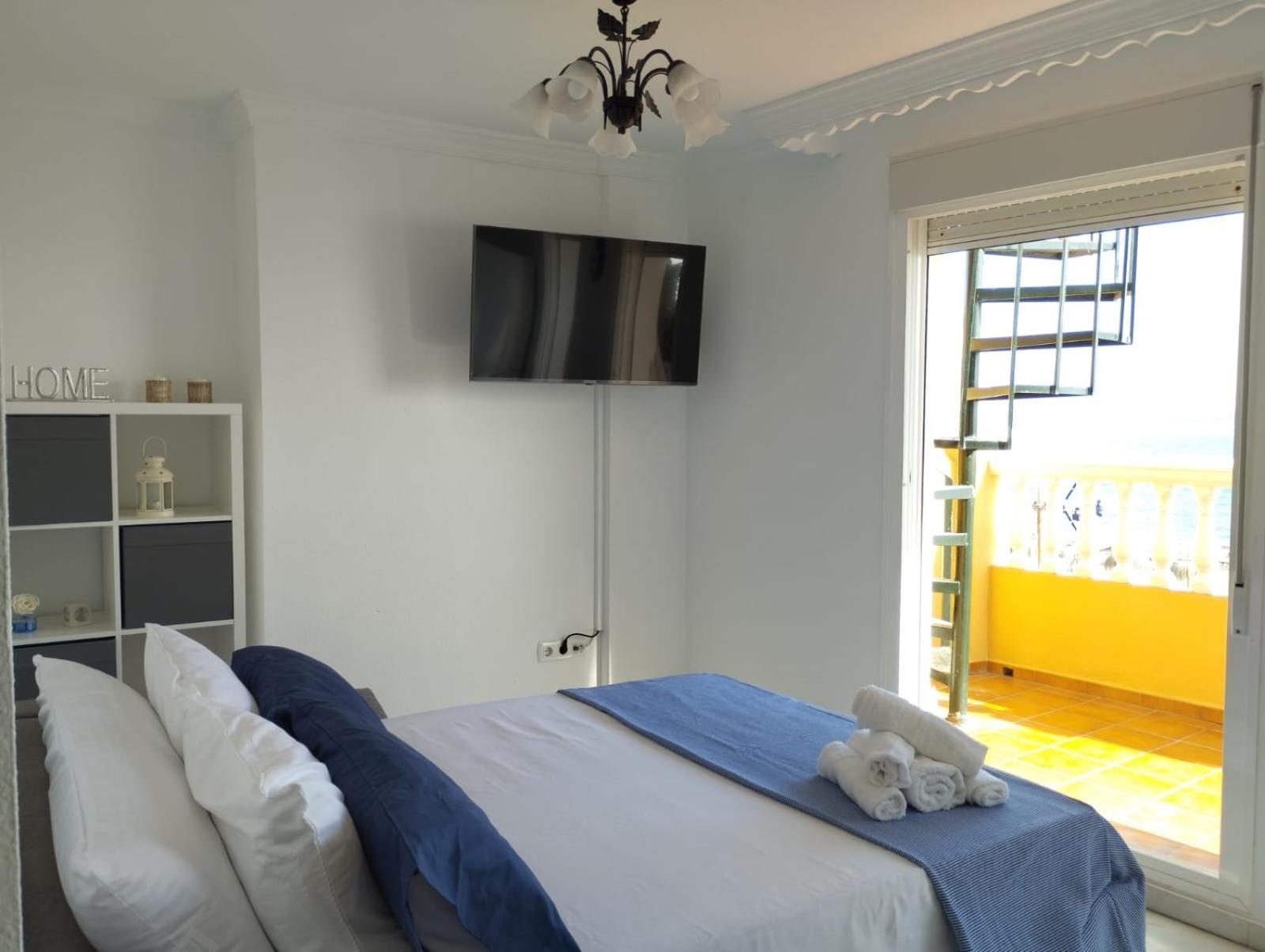 Apartamentos Playacala La Cala Del Moral Buitenkant foto